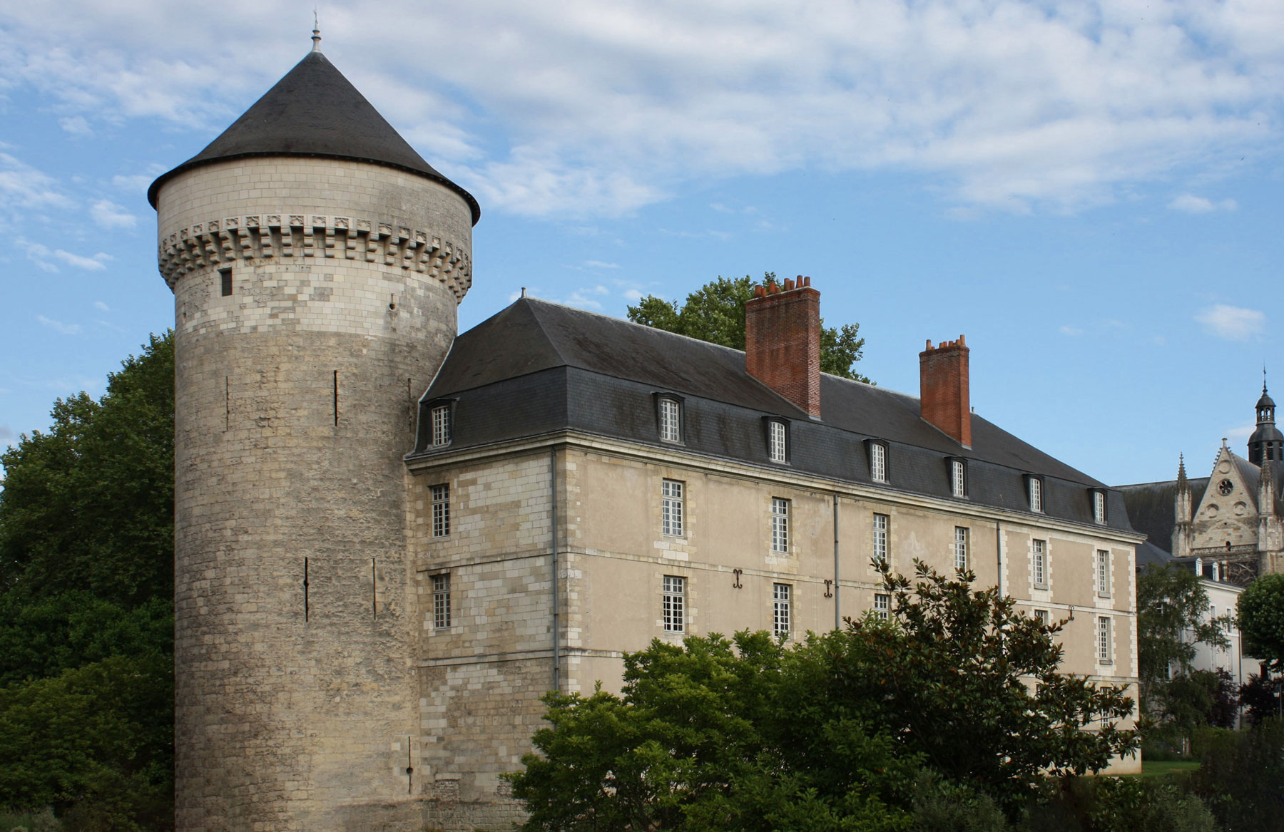 rue couvrat desvergnes tours